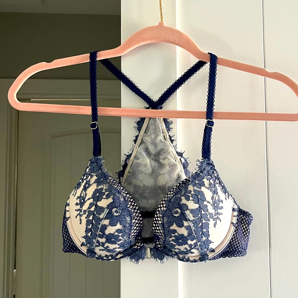 Victoria’s Secret Dream Angels Push-Up Bra